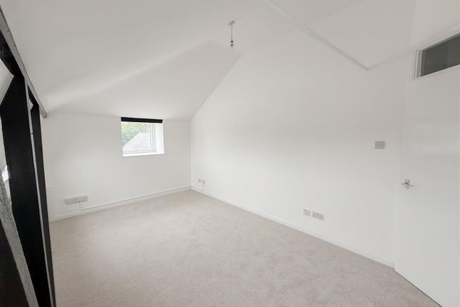 Flat 6 Lexden Lodge, Crowborough Hill, Crowborough photo 4