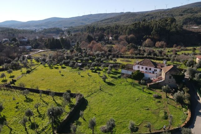 Thumbnail Farmhouse for sale in Castanheira De Pêra, Castanheira De Pêra E Coentral, Castanheira De Pêra, Leiria, Central Portugal