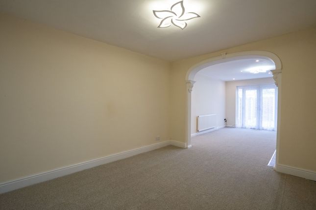 1828 Coventry Road, Birmingham photo 2
