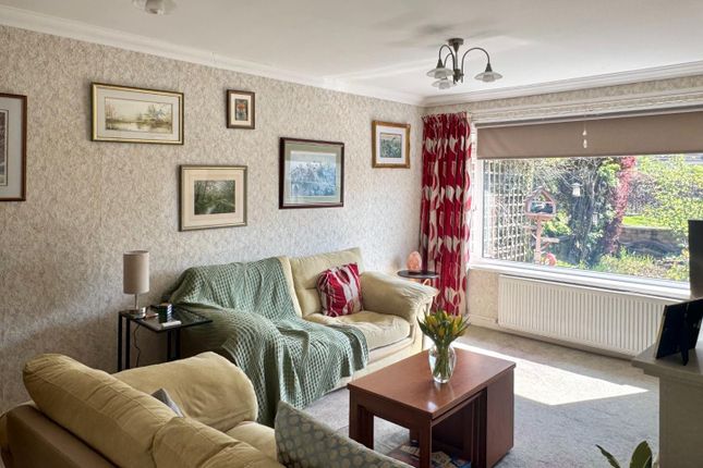 7, Laburnum Way, Dinas Powys photo 3