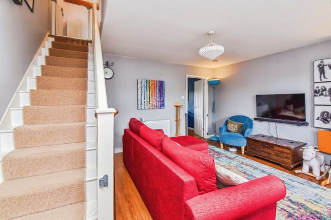 9, Orchard Close, Westbury photo 4