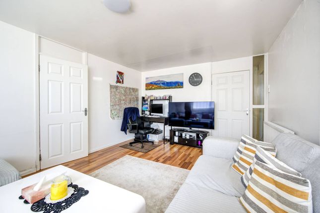 Flat for sale in Third Avenue, Maida Hill, London