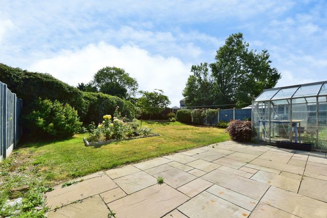 8, Chatsworth Park Rise, South Yorkshire photo 4