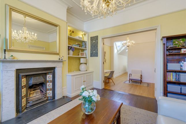 70, Wroughton Road, London photo 4