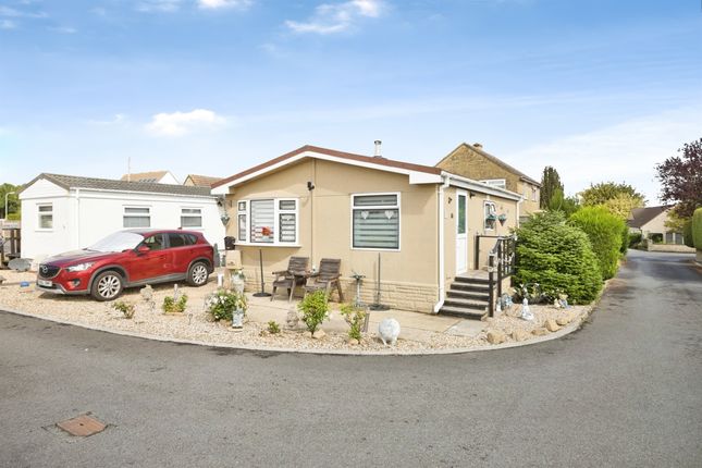 2-bed caravan on 41, Yeovil Marsh Park, Yeovil, £125,000