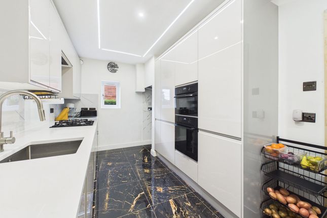152 Pym Street, Nottingham photo 4