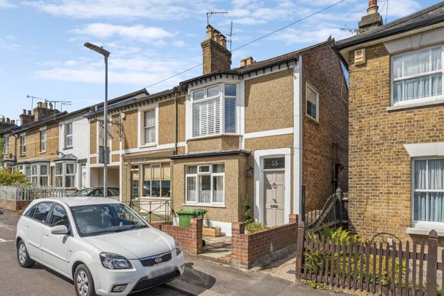 Thumbnail Maisonette for sale in Park Road, Bushey Village