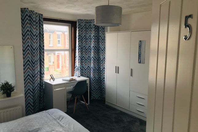 Room 5, 10, Burlington Road, Southampton photo 5