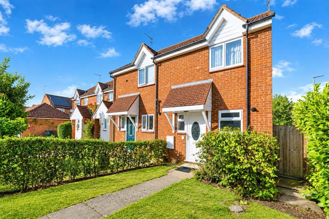 2-bed semi-detached on 115, Chalkdown, Stevenage, £300,000