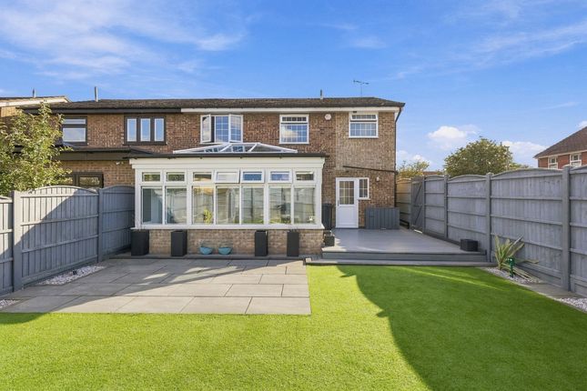 88, Stansfield Road Benfleet, Benfleet photo 4