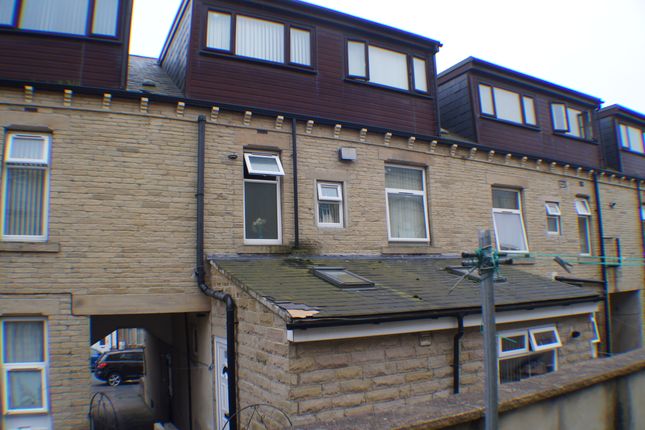 4 bed terraced house for sale in fearnsides terrace, bradford bd8