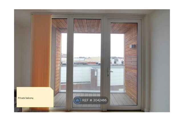 Flat, Dara House Capitol Way, London photo 2