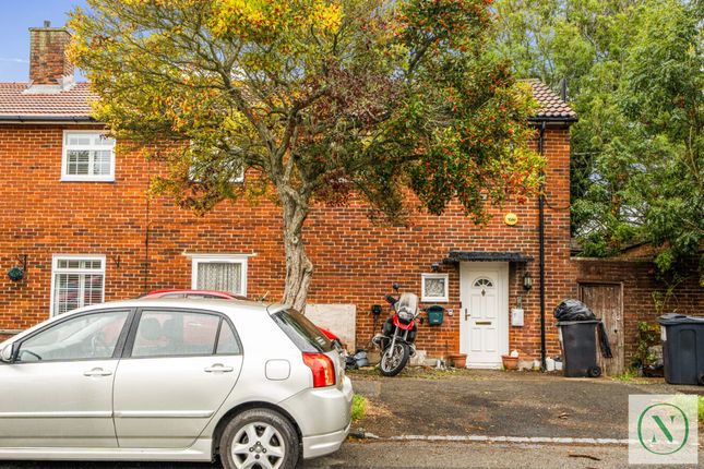 3-bed terraced on 64 Ellis Road, Coulsdon, £360,000