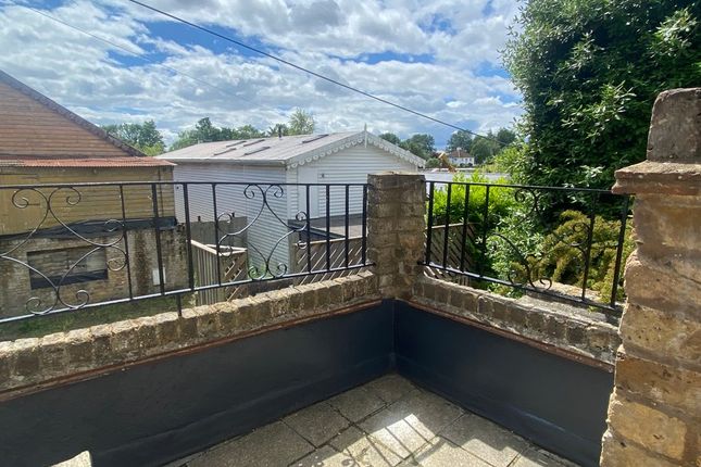 8A, Thames Street, Sunbury-On-Thames photo 2