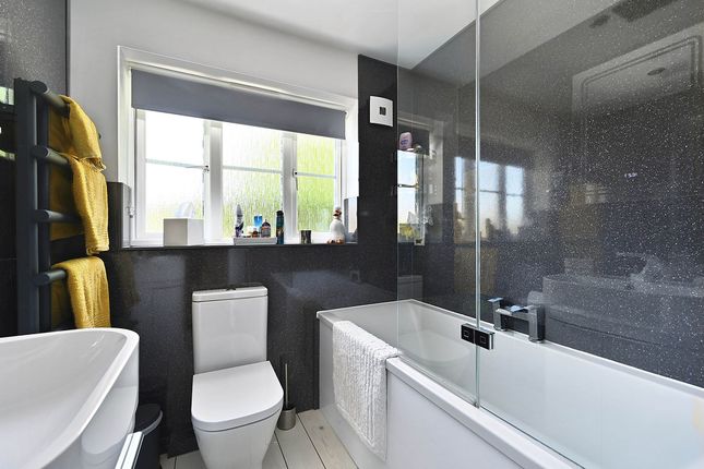 20 Hazel Heights, Ashford photo 4