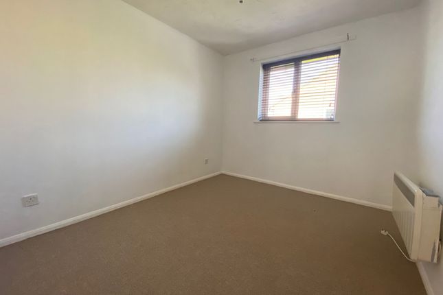 14 Sussex Road, Bury St. Edmunds photo 5