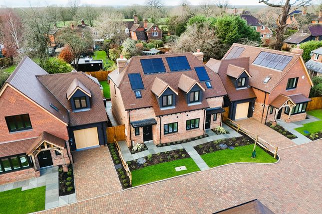 2-bed house on Plot 4 Fayre Fields off Willetts Way, Loxwood, £490,000