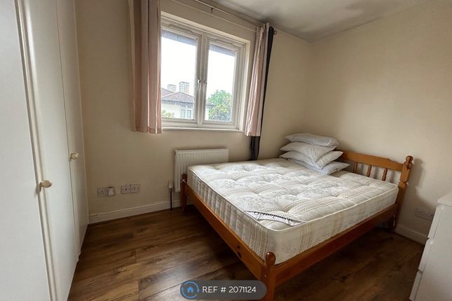 Terraced house to rent in Chaucer Drive, London