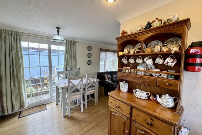 8, Severn Bridge Park Homes, Chepstow photo 5