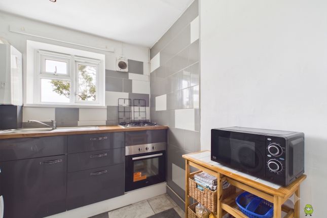 81, Openshaw Road, London photo 4
