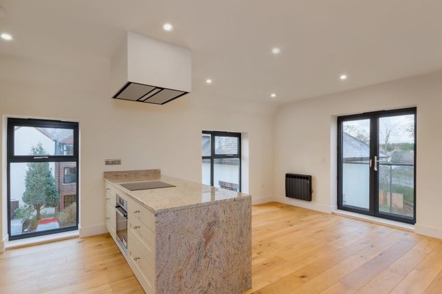 Apartment, 13, North Lodge, York photo 3