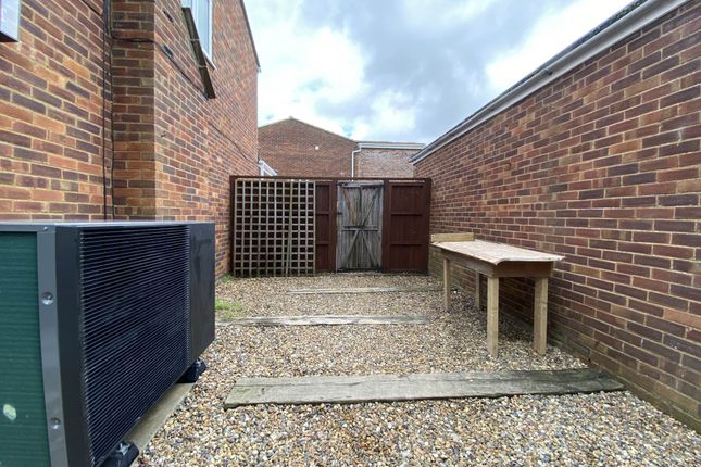 Detached house to rent in Swan Close, Ivinghoe Aston