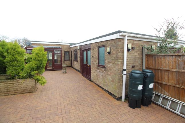 Thumbnail Detached bungalow to rent in Carlson Gardens, Lutterworth