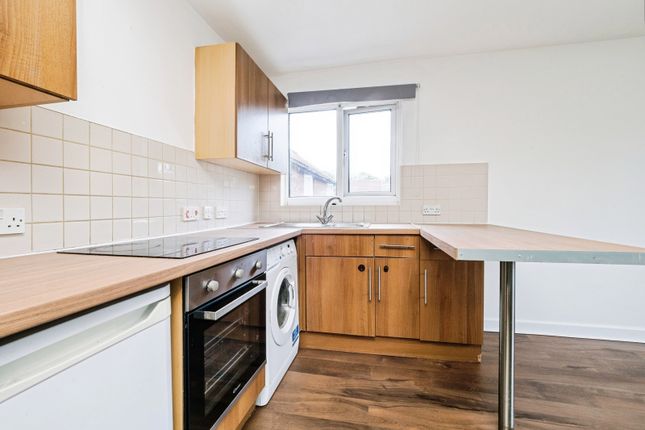 64, Boultwood Road, London photo 4