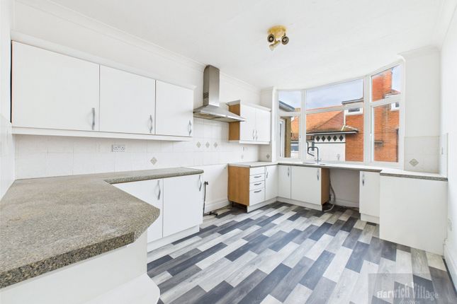 70, Fronks Road, Essex photo 4