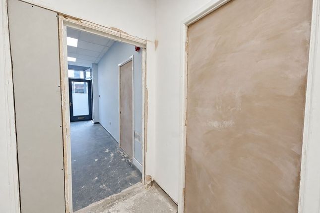 Unit 2, 21 Lucius Street, Torquay photo 3