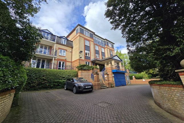 2-bed flat on Flat 7, Silverdale Racefield Road, Altrincham, £239,950