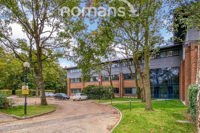 Flat 32, Fleet House, Barley Way, Hampshire photo 5