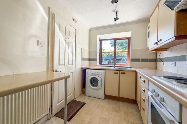 2 Courtyard Cottages, Crown Street, Redbourn photo 4