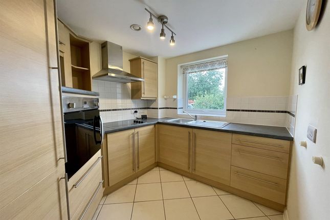 Flat 21, Hanna Court 195-199 Wilmslow Road, Wilmslow photo 4