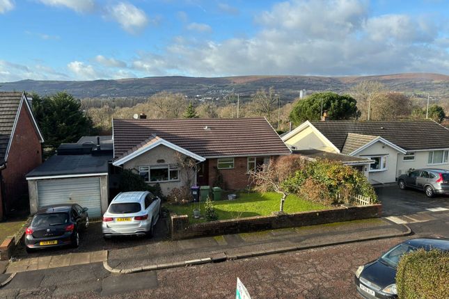 6 Bath Green, Cwmbran photo 2