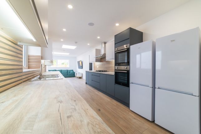 7-bed house on 70, Flora Street, Cardiff, £4,725/mo