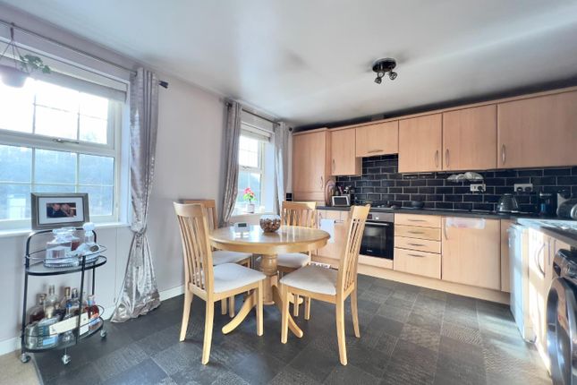Flat for sale in Barberry Court, Barnsley