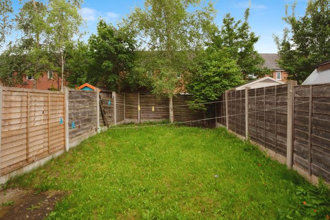 26, Kempster Gardens, Salford photo 4