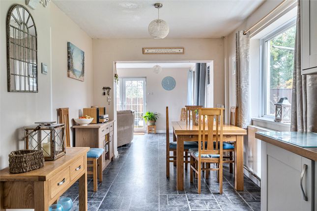 63, Sunnymead, Crediton photo 4