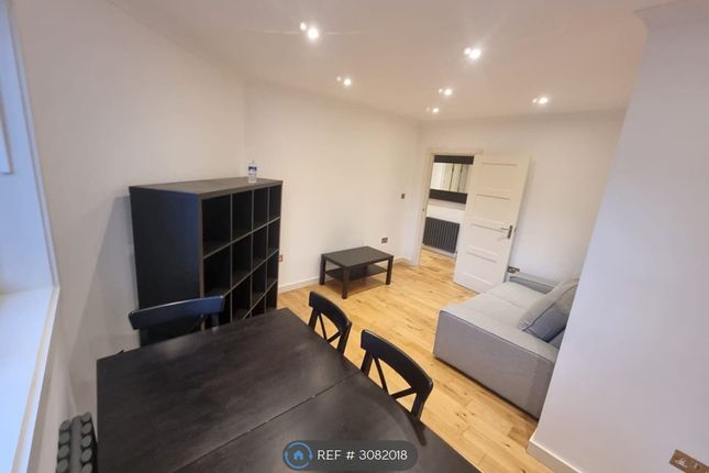 Albert Court Edgware Road, London photo 2