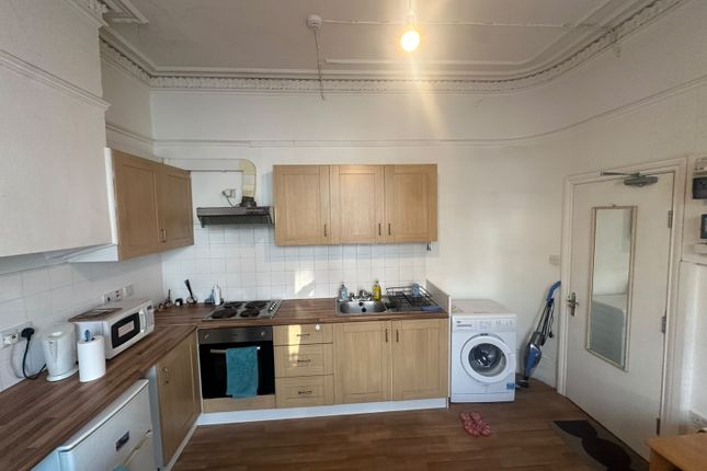 Arodene Road, London photo 4
