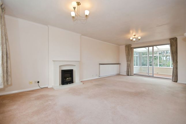 57, Park Avenue, South Yorkshire photo 2