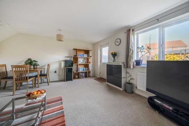 Eagle Way, Bracknell photo 3
