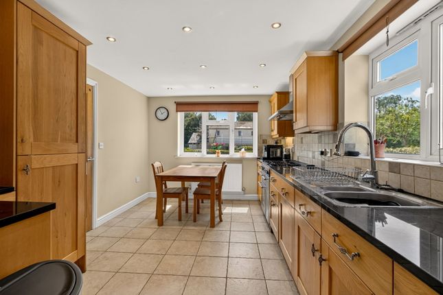 Savanna, Picken End, Worcester photo 4