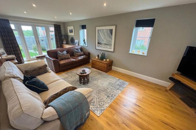 6, Haybrook Rise, Pewsey photo 3