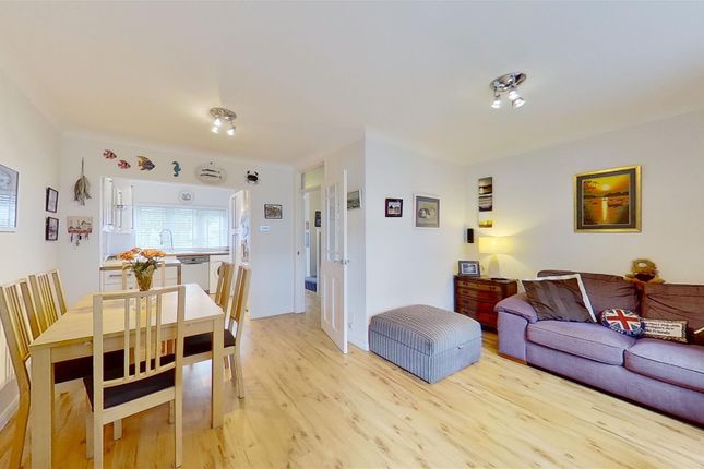 Beemans-Row-Earlsfield-Sw18-05262021_211908.Jpg