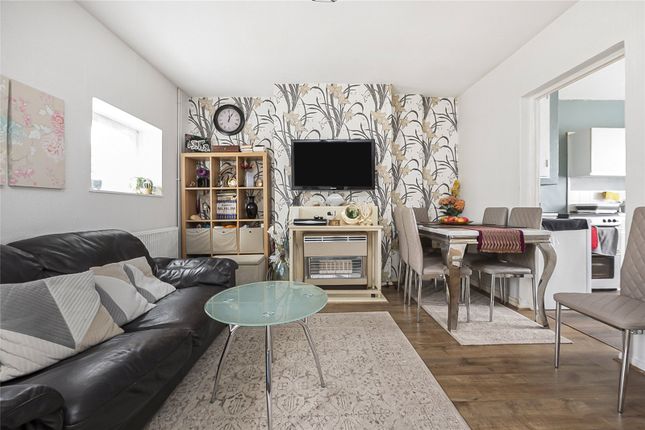 76, Stroud Crescent, London photo 2