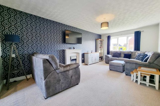 31, Hall Road, Great Hale photo 2
