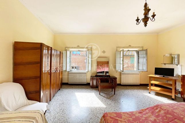 Apartment for sale in Montepulciano, Siena, Tuscany