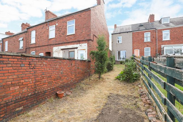 End terrace house to rent in Prospect Terrace, Chesterfield S40